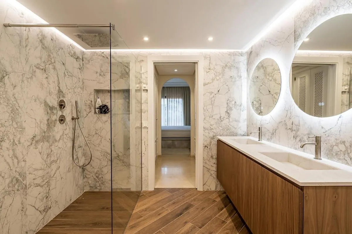 The Sapphire Hideaway Διαμέρισμα Εστεπόνα